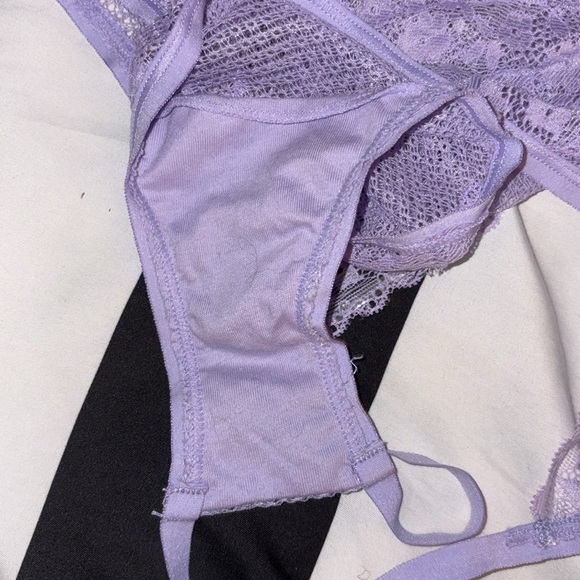 Fenty Lingerie Lavender Set - Picture 3 of 12